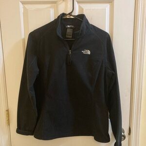 The North Face Woman’s Casual Black Fleece Outdoor Pullover Quarter Zip Sweater